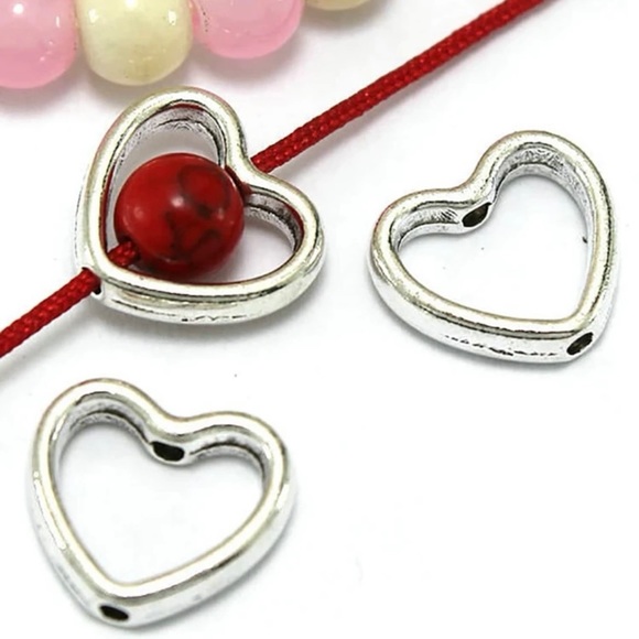 🆕 20pcs Silver Hollow heart beads Antique Loose Bead Spacer Connectors for diy - Picture 2 of 6